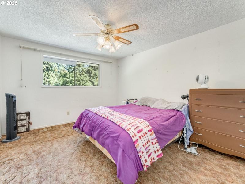 Bedroom, Owner's Suite