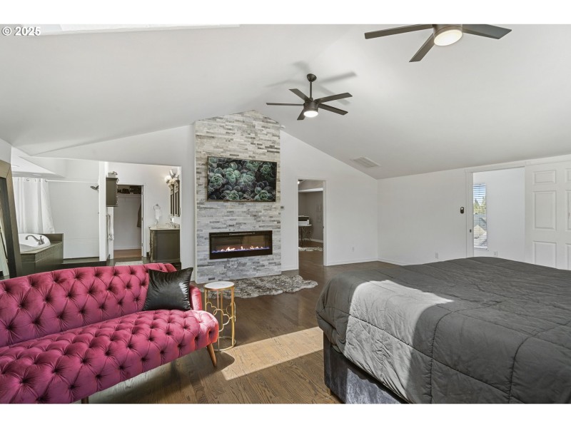 Owner's Suite Bedroom