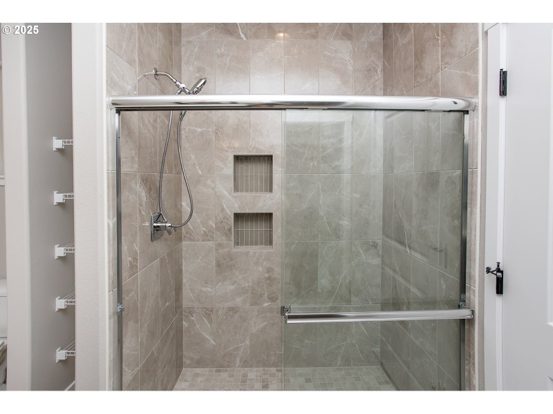 Owner's Suite Bathroom