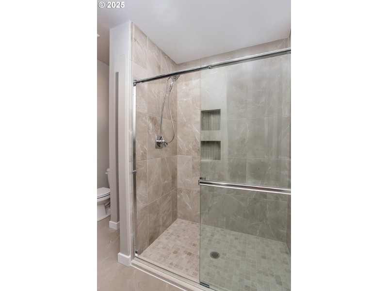 Owner's Suite Bathroom