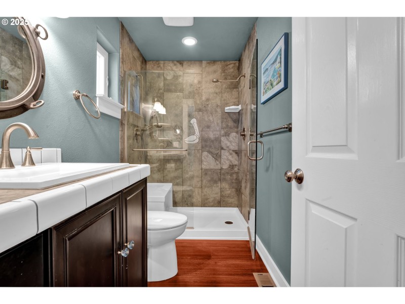 Owner's Suite Bathroom