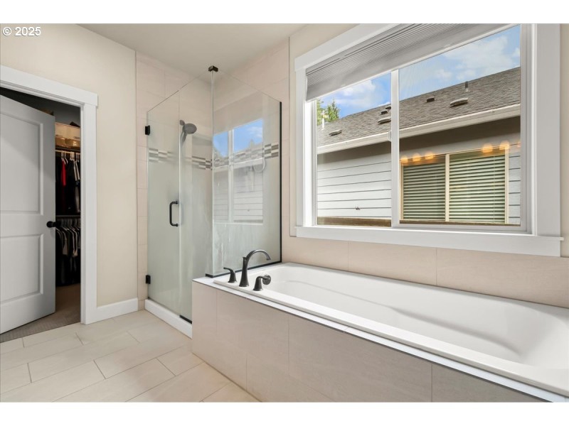 Owner's Suite Bathroom