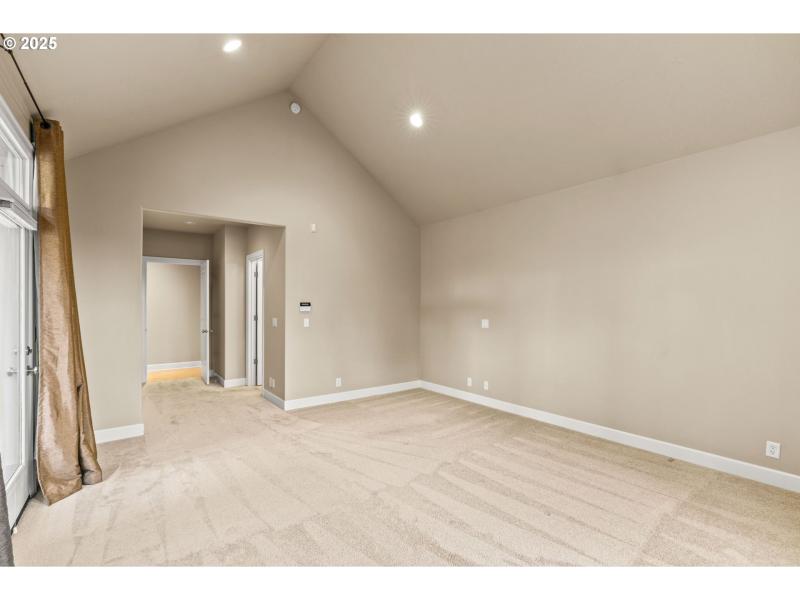 Bedroom, Owner's Suite