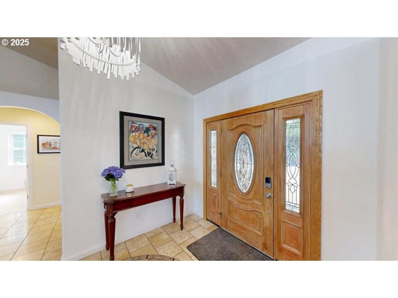 Entrance/Foyer
