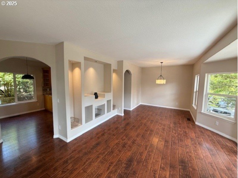 Living Room/Dining Room