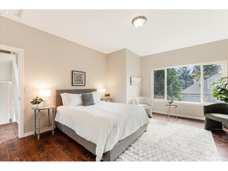 Bedroom, Owner's Suite