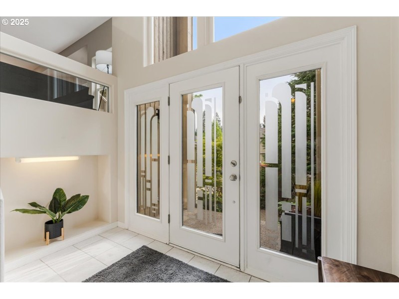 Entrance/Foyer