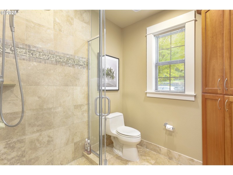Bathroom, Attached