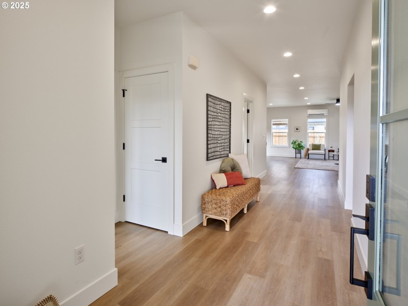 Entrance/Foyer