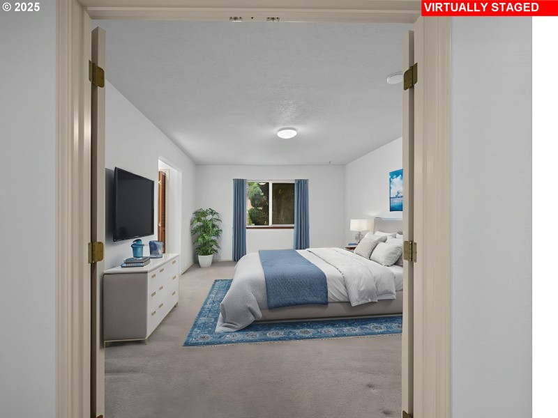 Bedroom, Primary