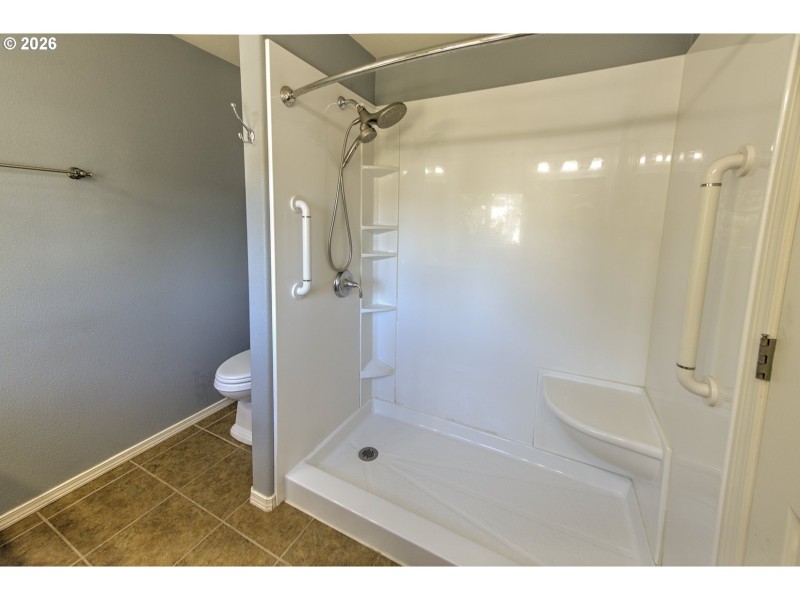 En Suite Bathroom