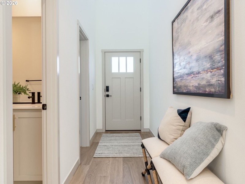 Entrance/Foyer