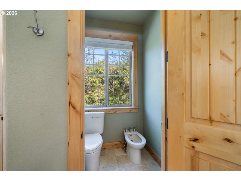En Suite Bathroom