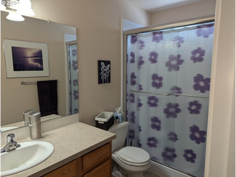 Owner's Suite Bathroom