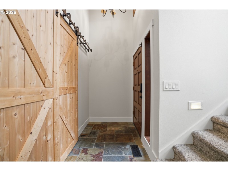 Entrance/Foyer