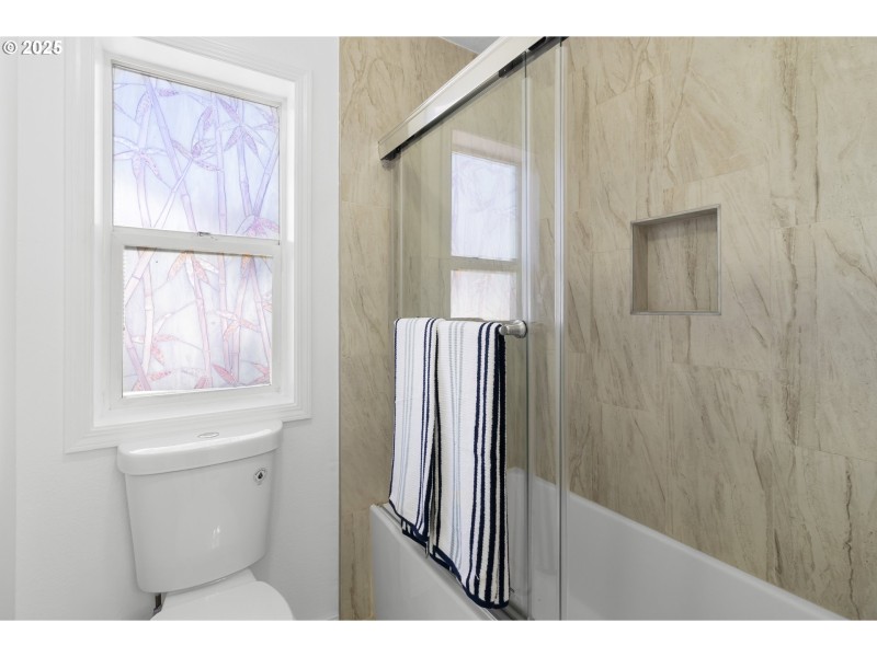 Owner's Suite Bathroom