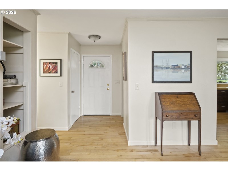 Entrance/Foyer