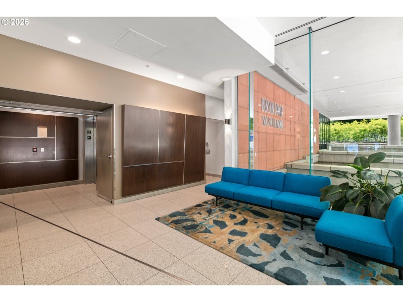 Entrance/Foyer