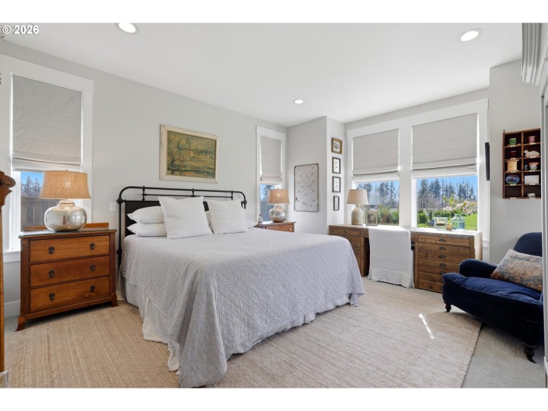 Bedroom, Primary