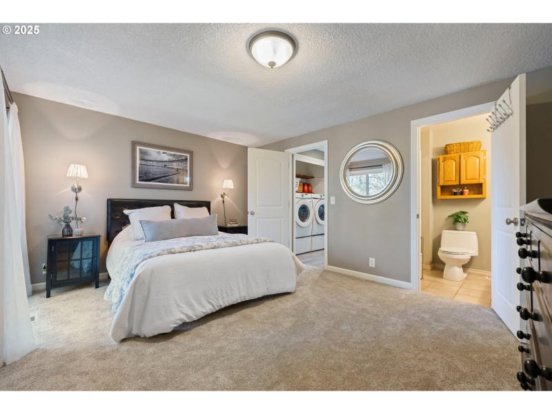 Owner's Suite Bathroom