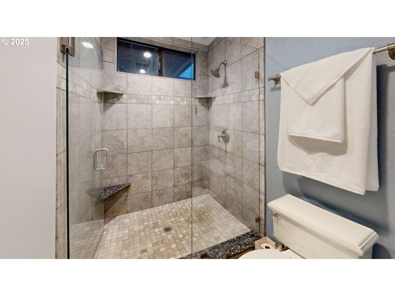 Bathroom, Attached