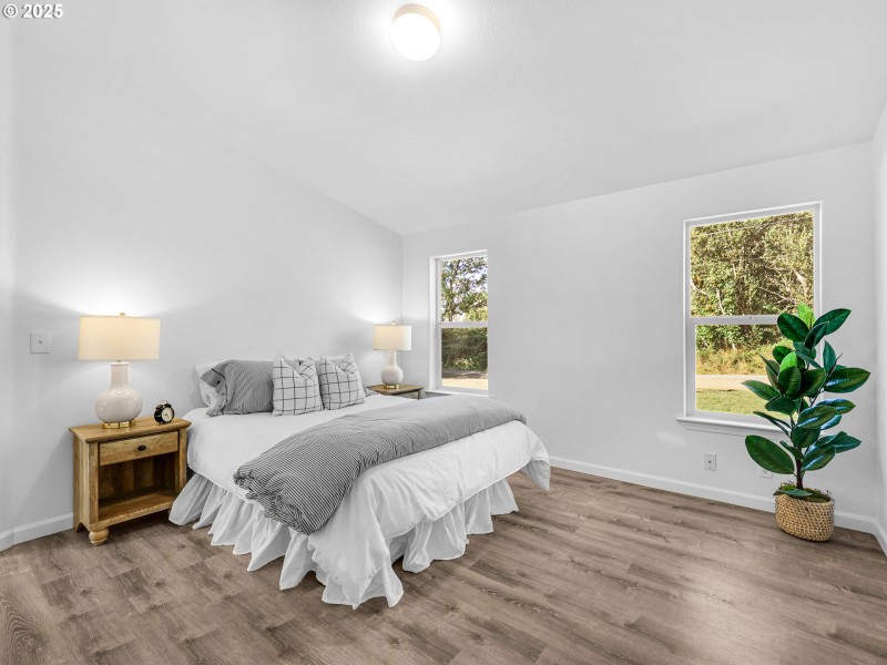 Bedroom, Primary
