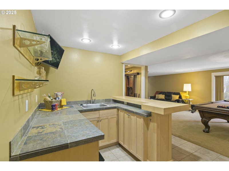 Wet Bar