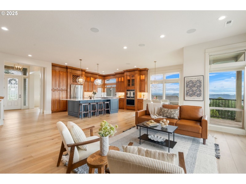 Kitchen/Living Room