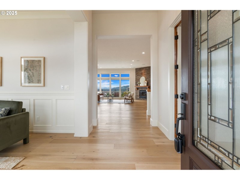Entrance/Foyer