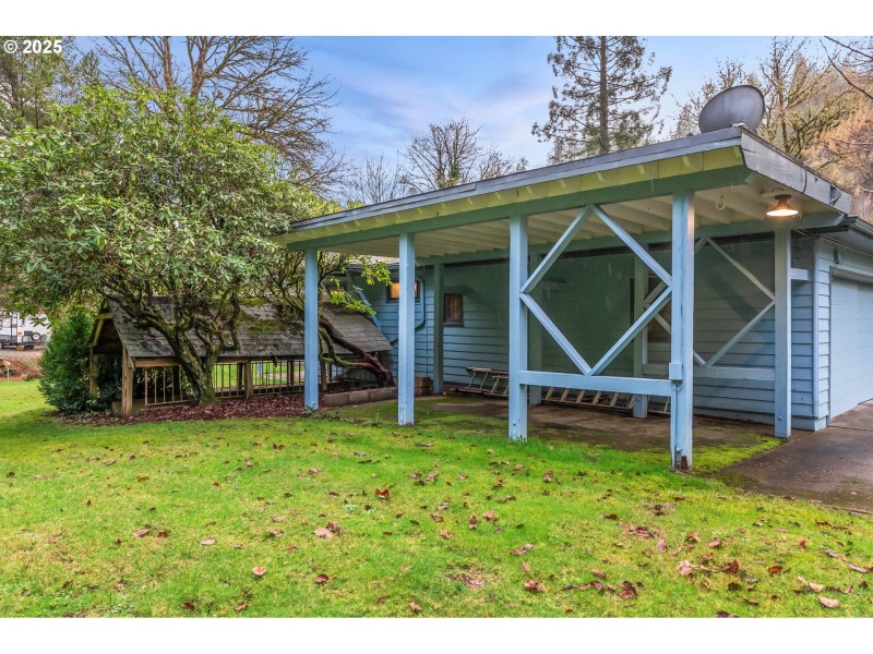 Carport