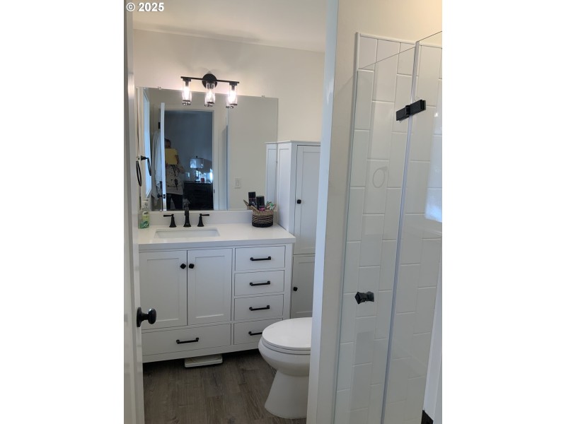 Owner's Suite Bathroom