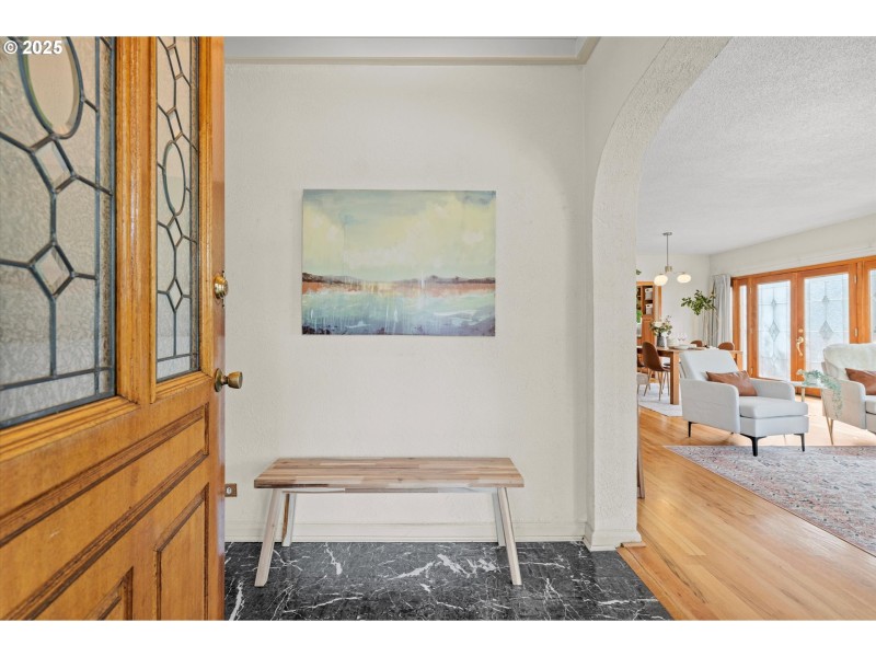 Entrance/Foyer
