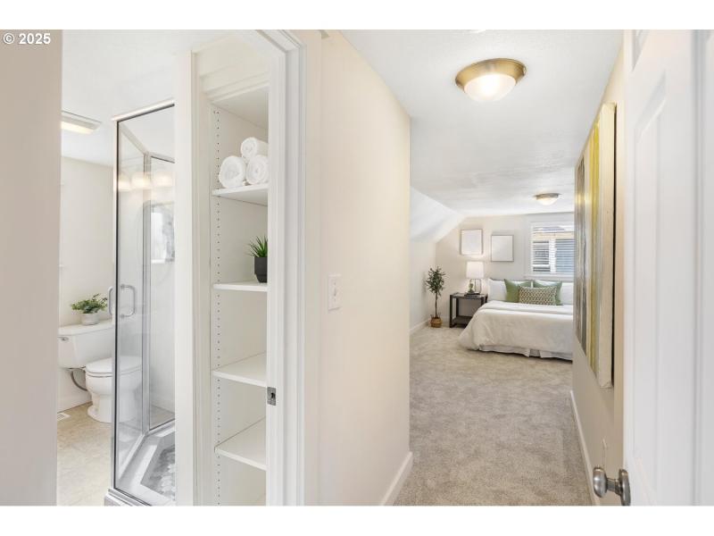 Owner's Suite Bathroom