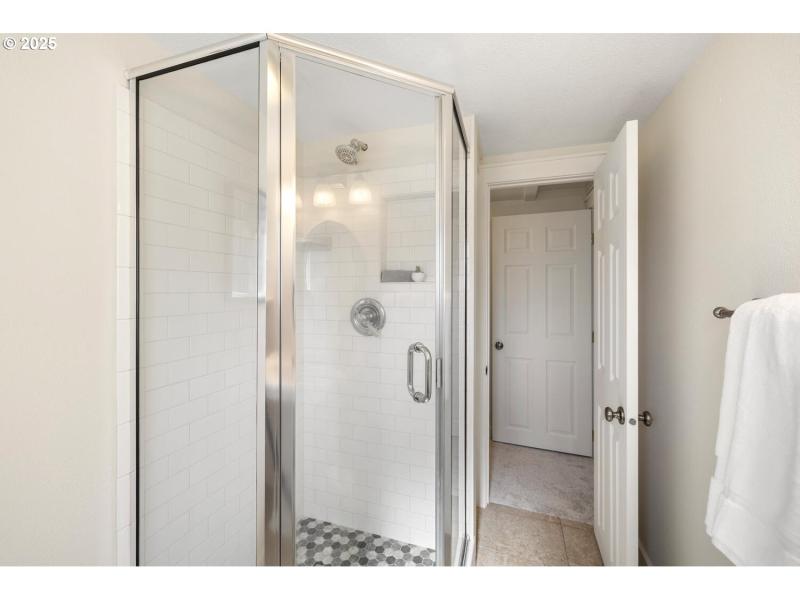 Owner's Suite Bathroom