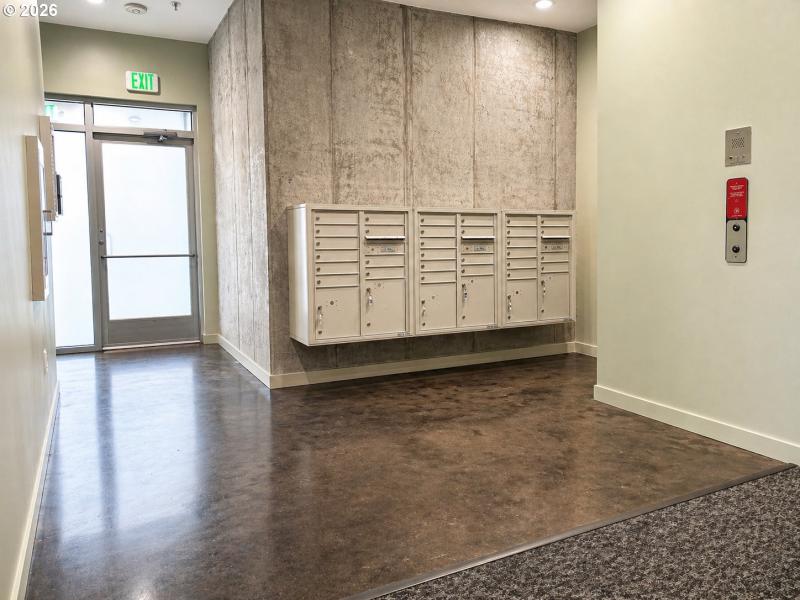 Entrance/Foyer
