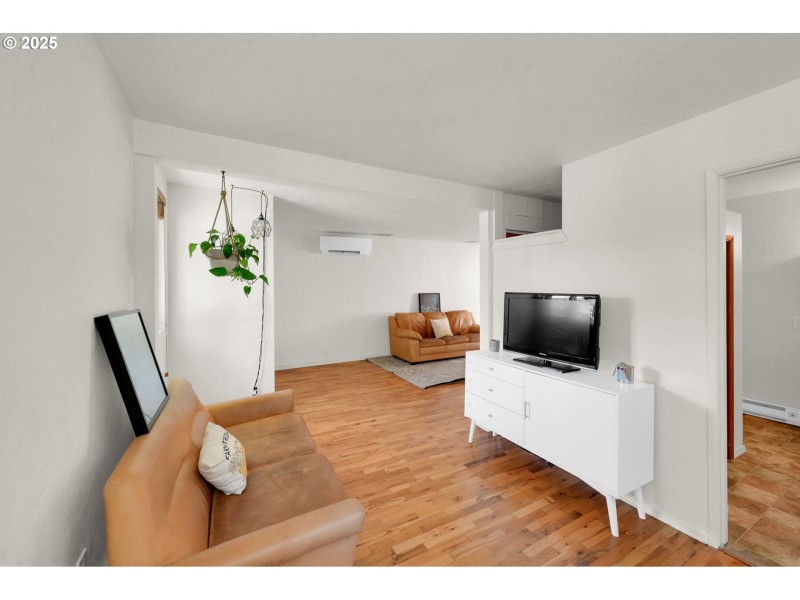Den/Office