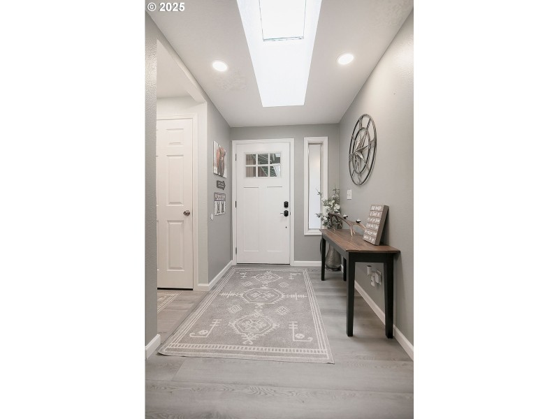 Entrance/Foyer