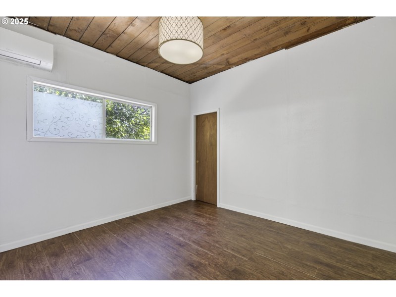 Den/Office