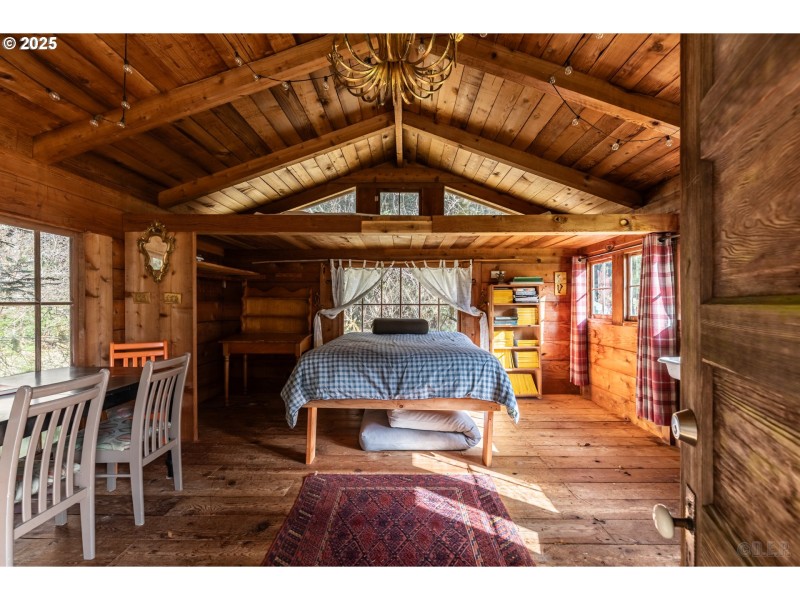 Guest Quarters