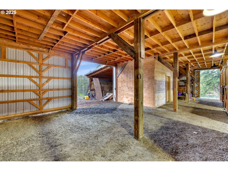 Barn