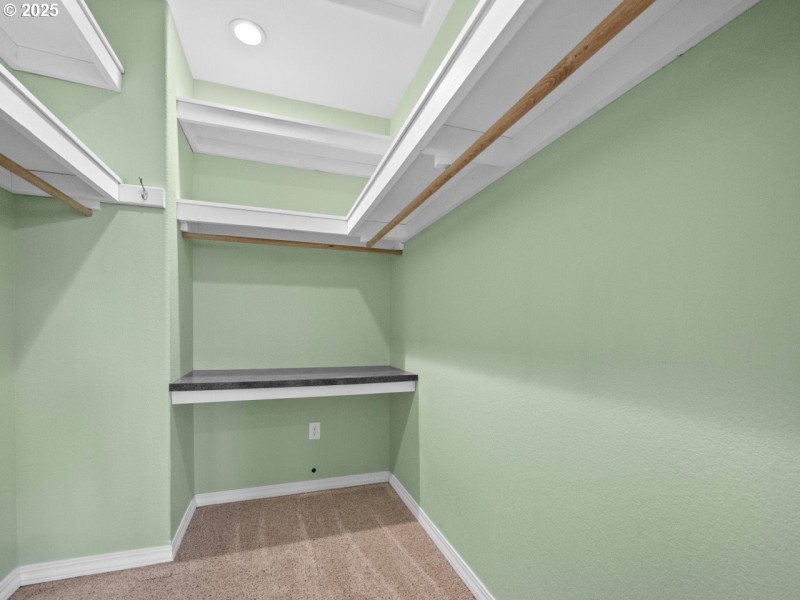 Bedroom, Owner's Suite