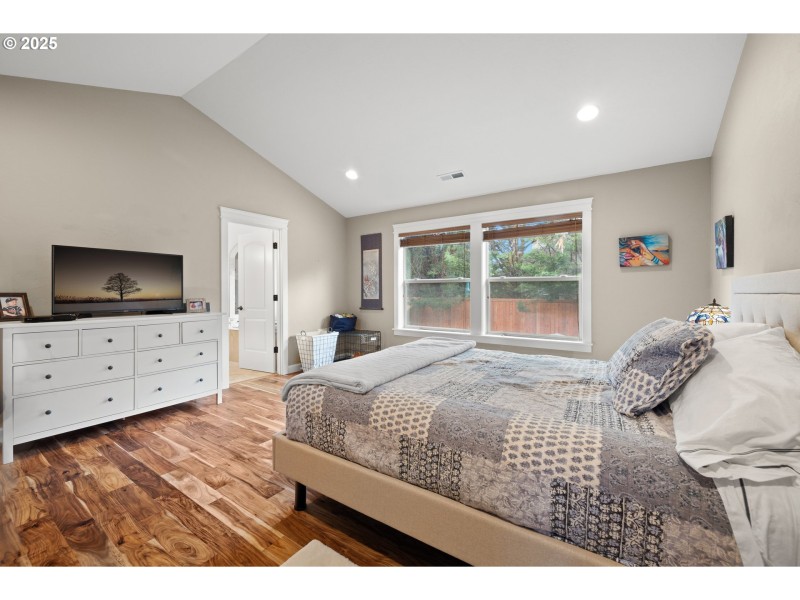 Bedroom, Owner's Suite
