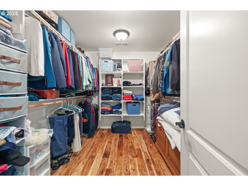 Bedroom, Owner's Suite