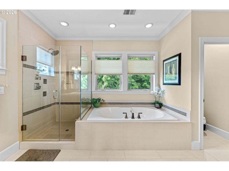 Owner's Suite Bathroom