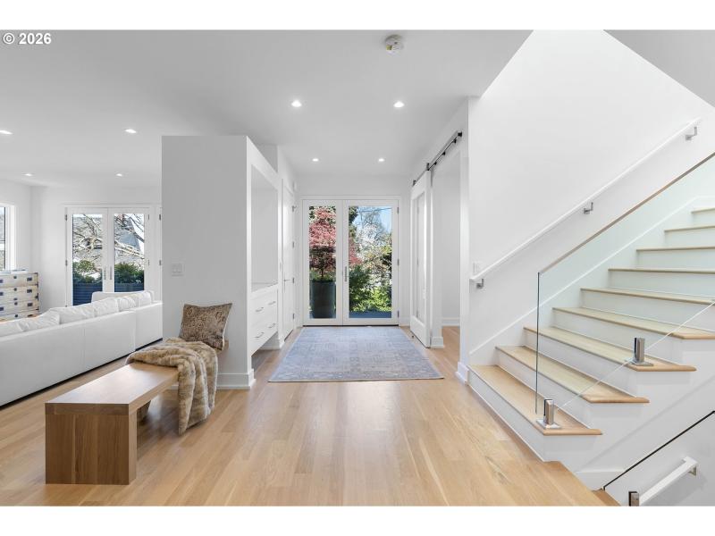 Entrance/Foyer