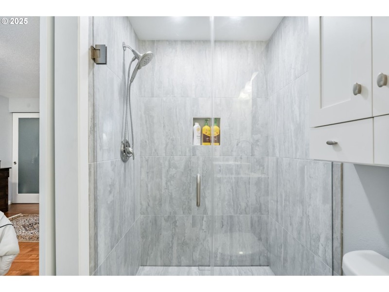 Bathroom, Attached