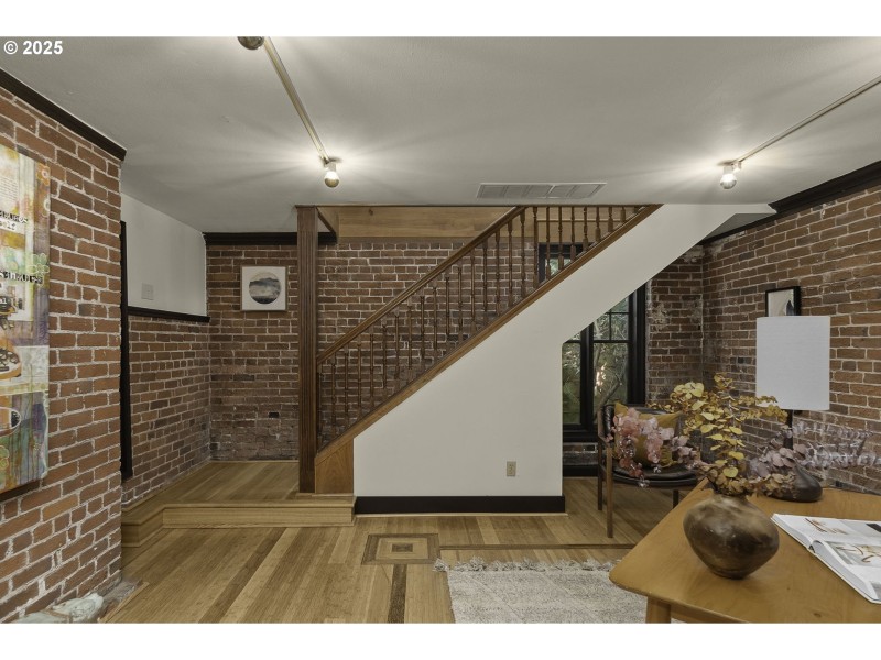 Den/Office