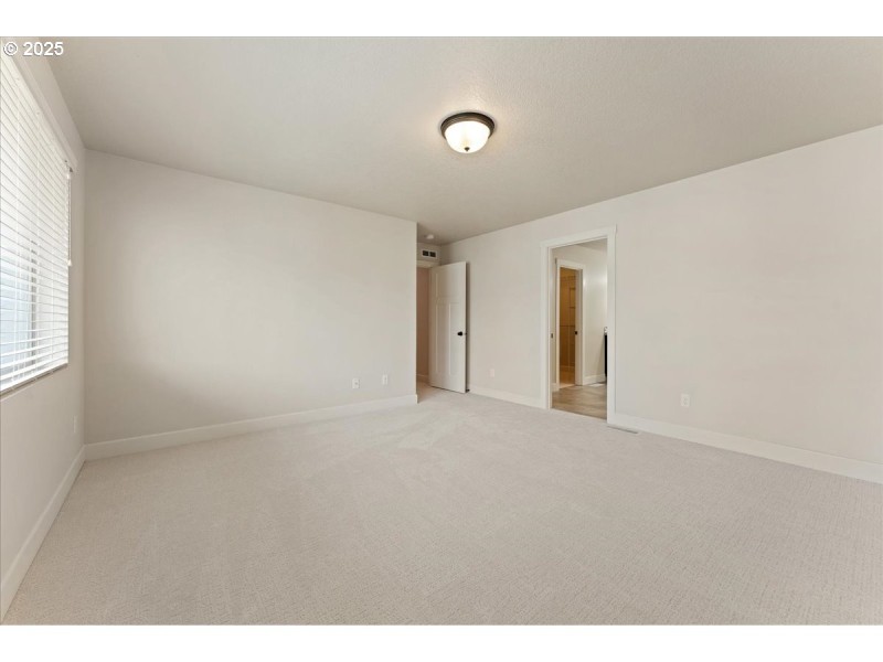 Bedroom, Owner's Suite