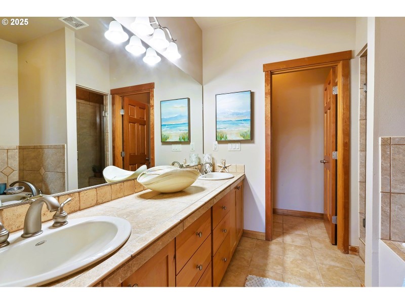 Attached Bathroom #3
