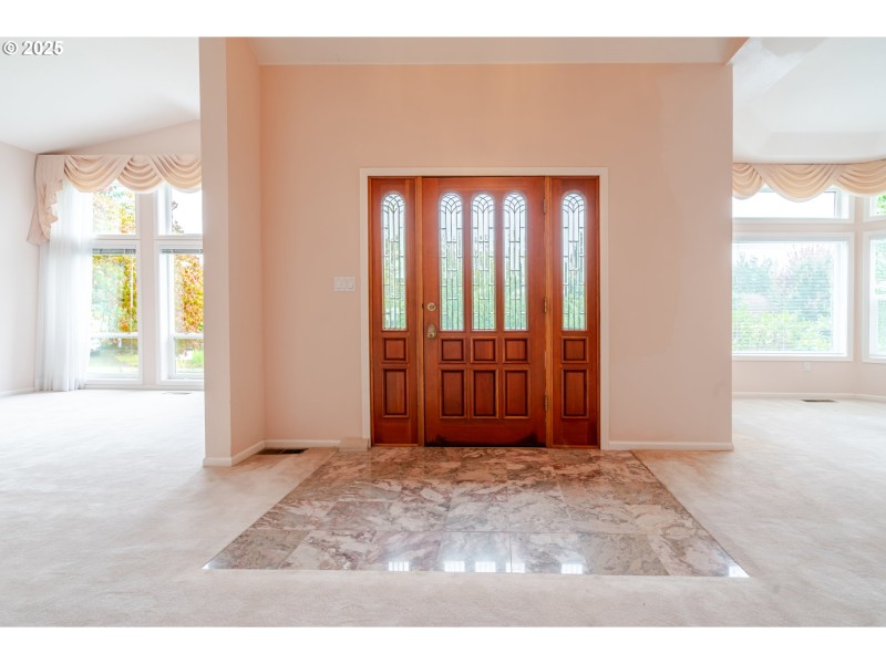 Entrance/Foyer